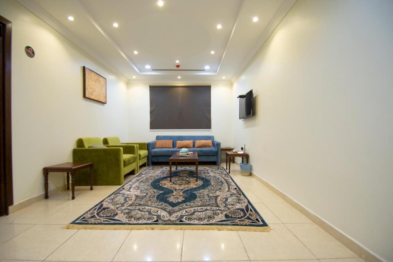 Waha Al Mudaif Serviced Apartments 塔布克 外观 照片